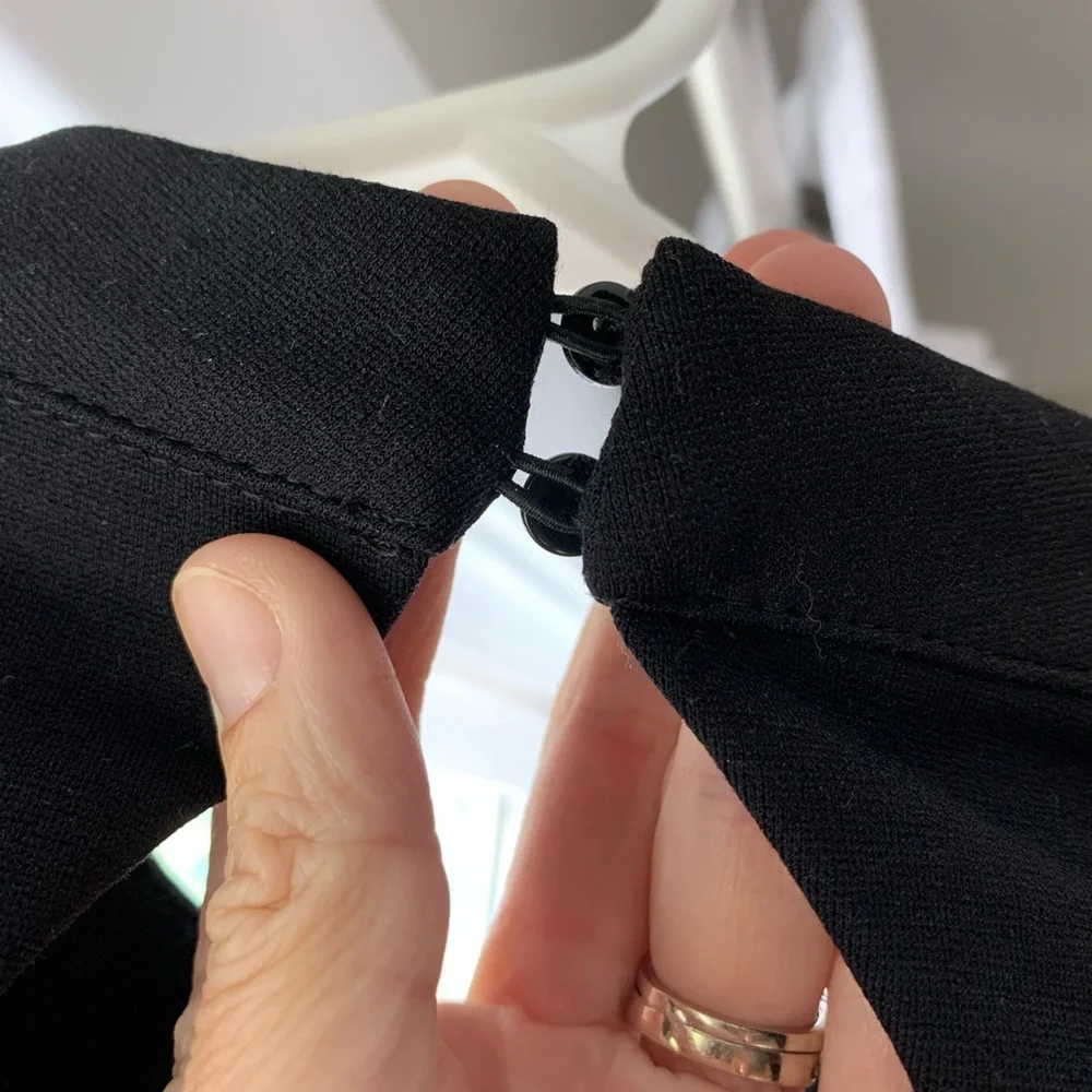 Lulus black backless dress - Picture 8 of 9